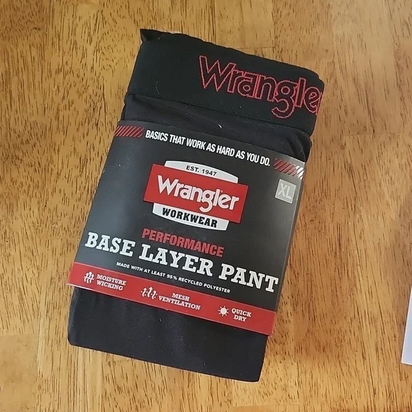 Base Layer New In Packaging Wrangler Size XL Black Unisex - Picture 2 of 7